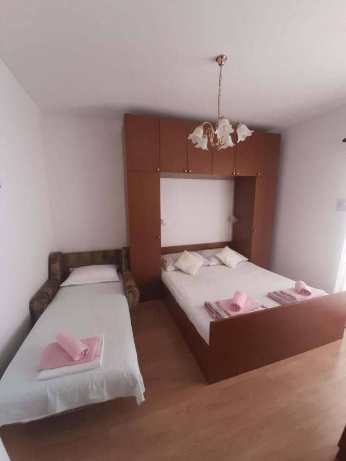 Room Luka Sveti Juraj Exterior photo