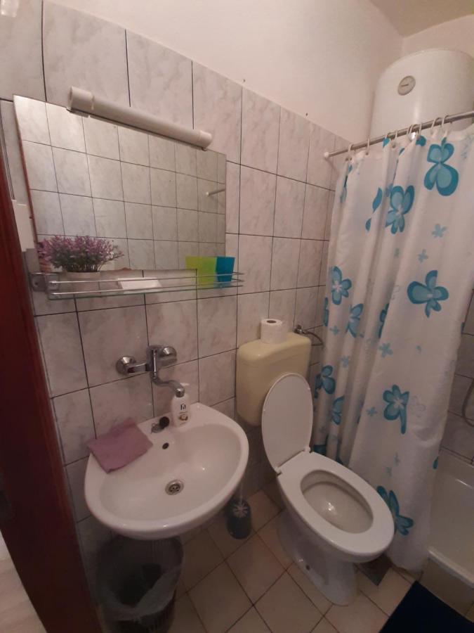 Room Luka Sveti Juraj Exterior photo